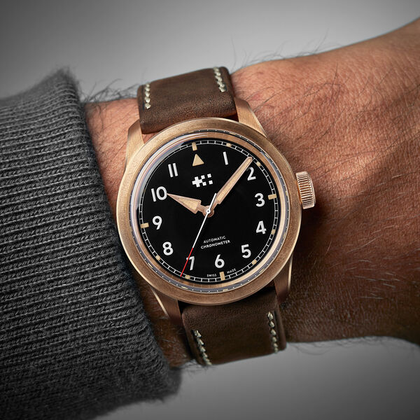 C65 Sandhurst Bronze Series 2