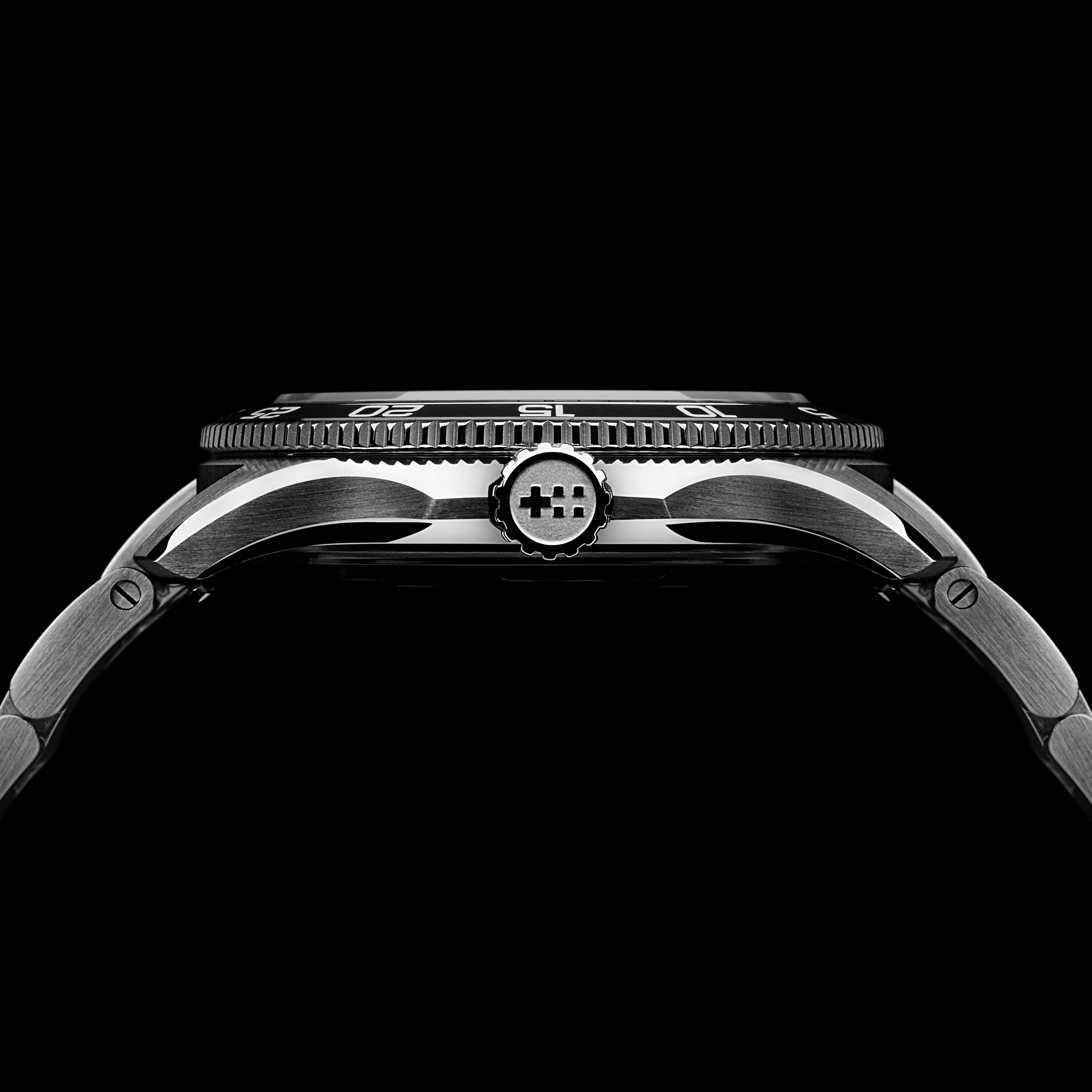 C60 Trident Pro 300 | Christopher Ward