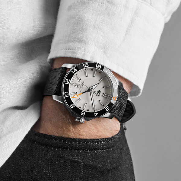 C60 Anthropocene GMT