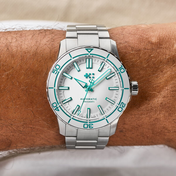 C60 Trident Reef