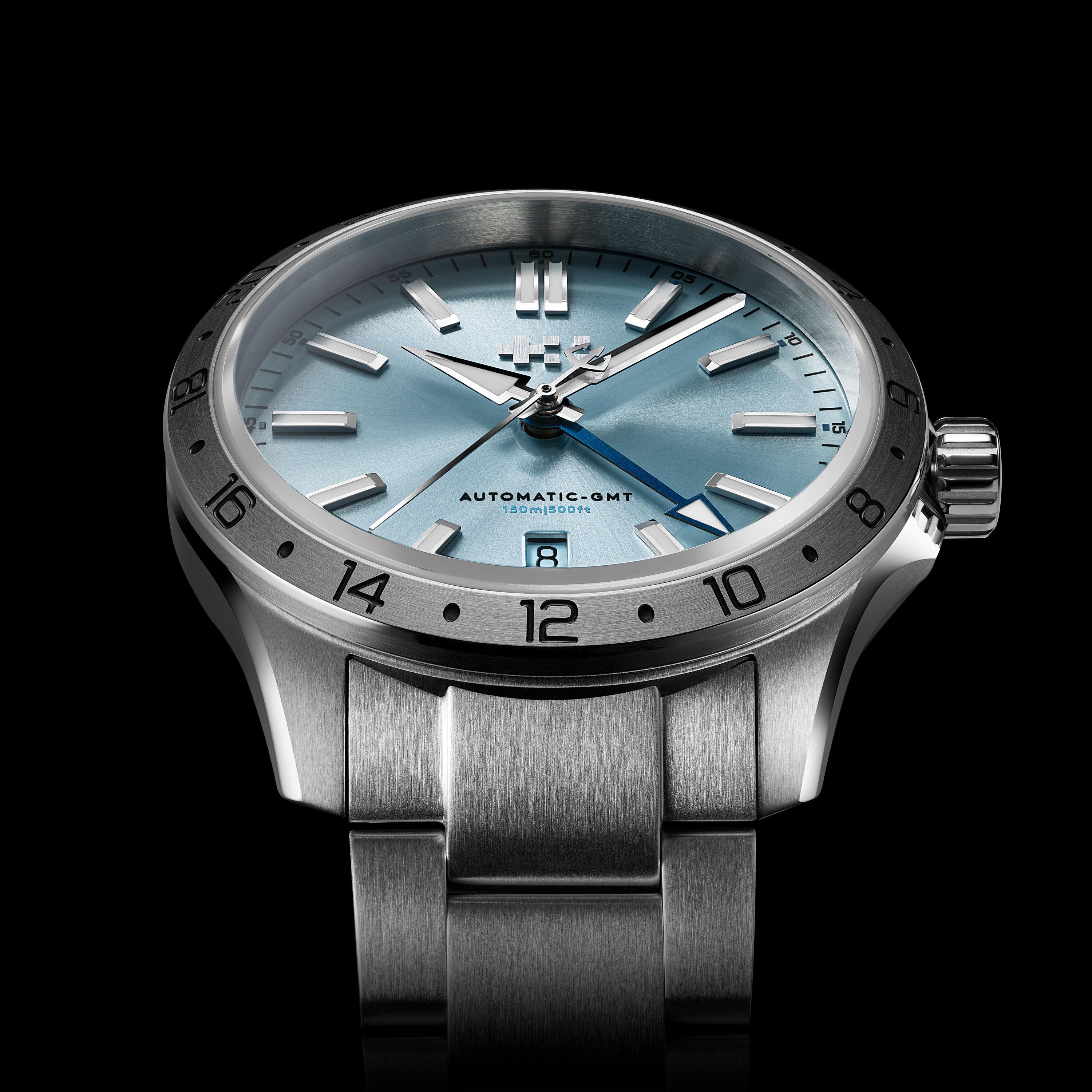 C63 Sealander GMT | Christopher Ward