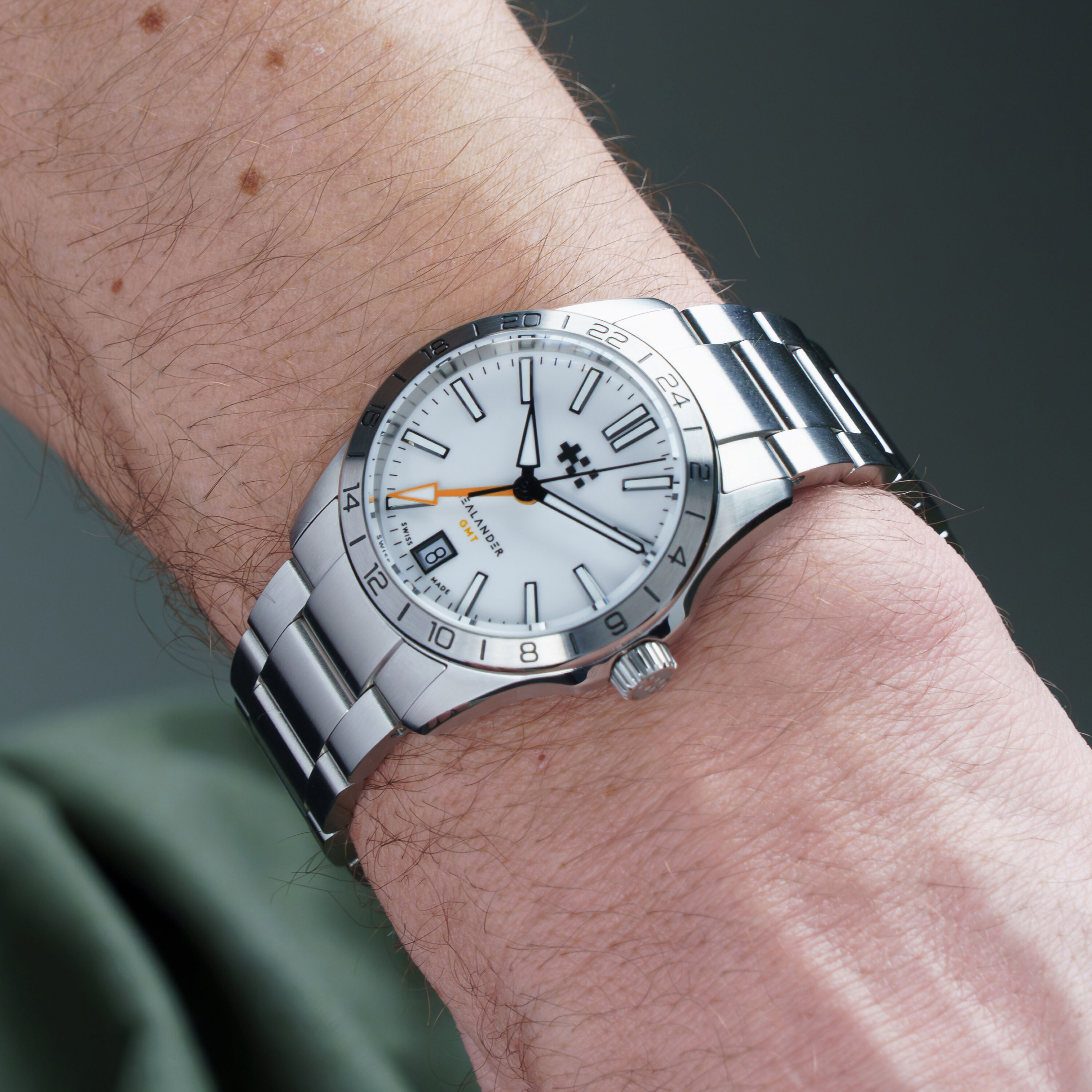 C63 Sealander GMT | Christopher Ward