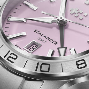 C63 Sealander GMT