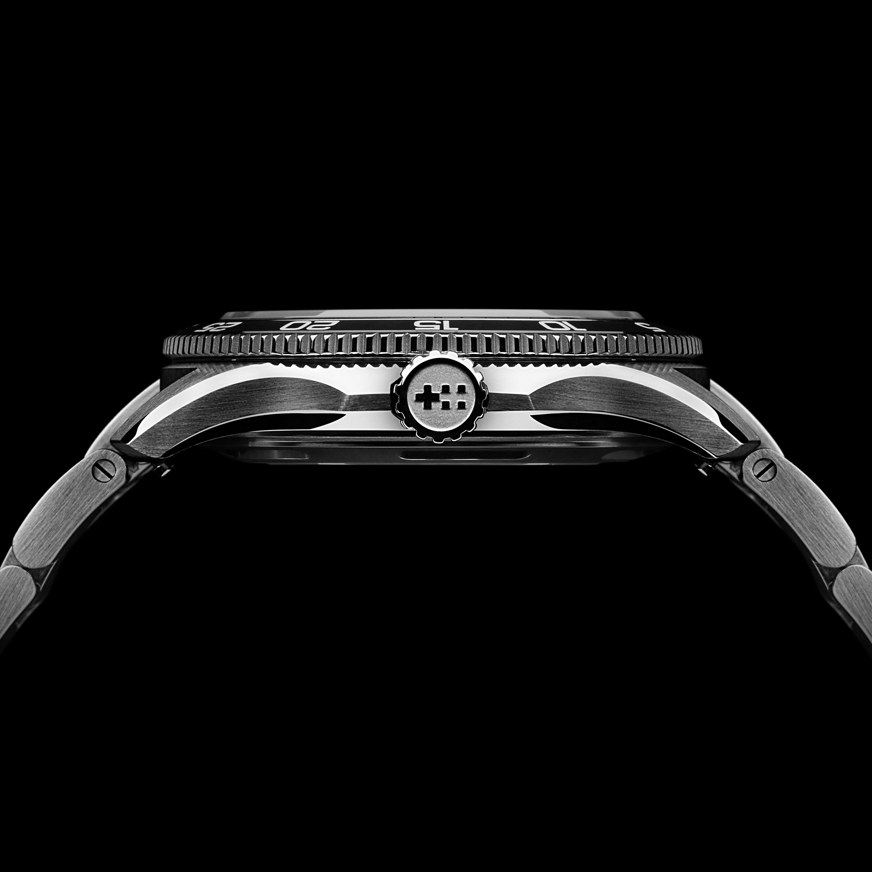 C60 Trident Pro 300 | Christopher Ward
